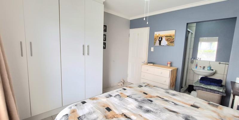 2 Bedroom Property for Sale in Island View Western Cape
